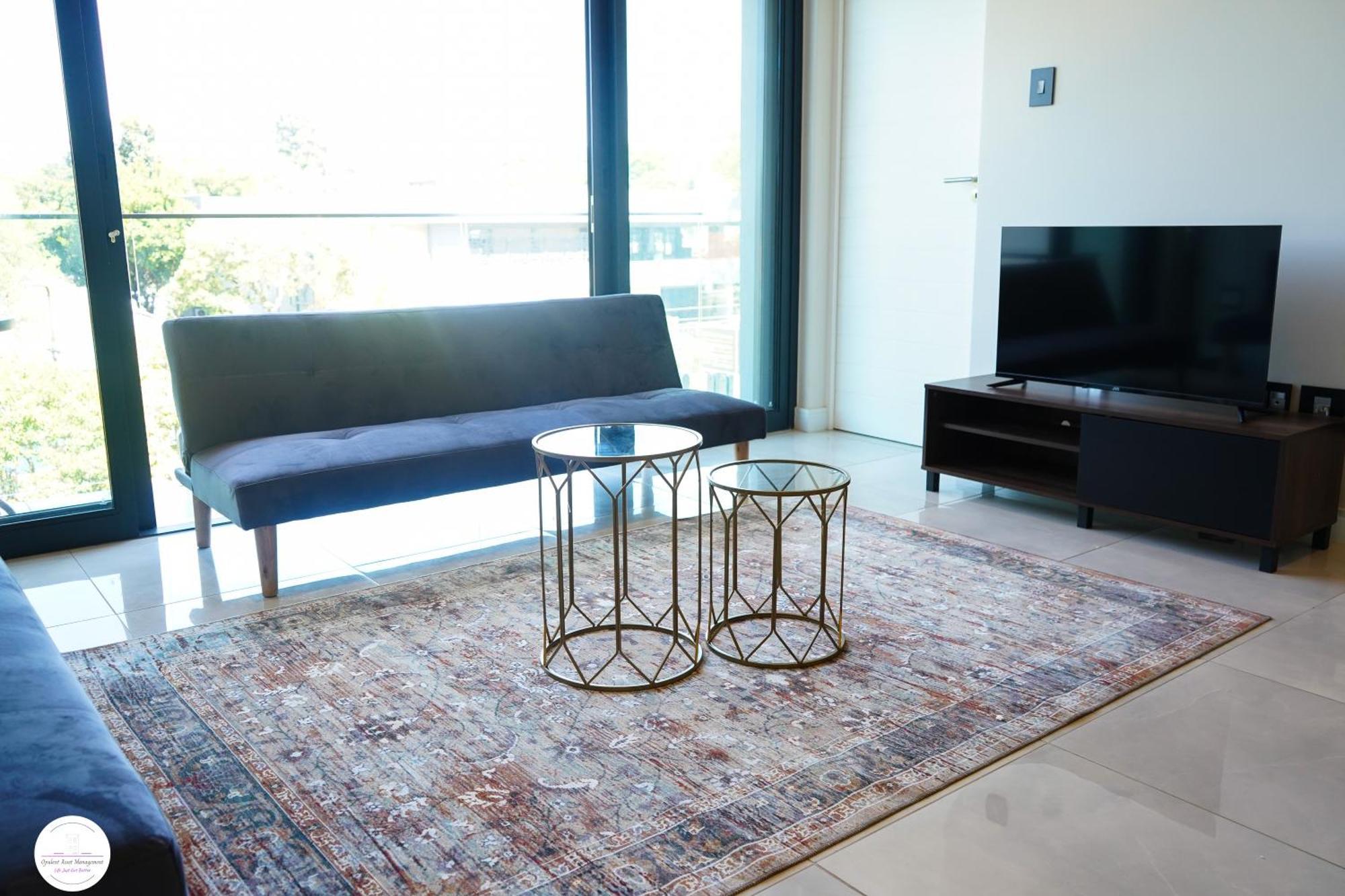 Oam The Paramount Houghton Apartment